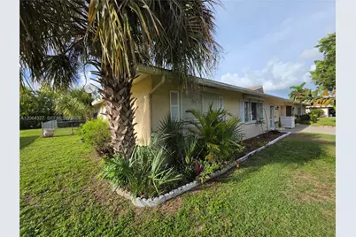 613 SE 46th Ter Unit A-B, Cape Coral, FL 33904 - Photo 46