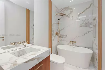 330 SW 19th Rd #1, Miami, FL 33129 - Photo 32