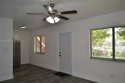 940 NW 8th Ave, Pompano Beach, FL 33060 - Photo 48