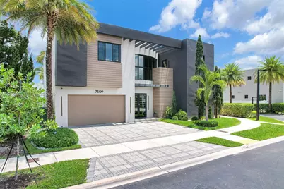 7509 NW 99th Ave, Doral, FL 33178 - Photo 2