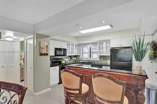 6060 S Falls Cir Dr, Lauderhill, FL 33319 - Photo 20