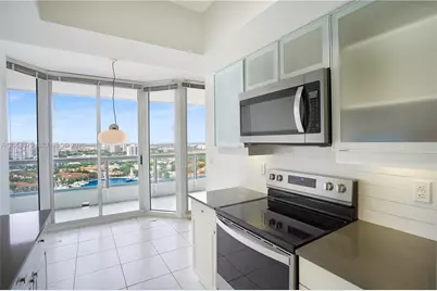 21205 Yacht Club Dr #2604, Aventura, FL 33180 - Photo 12
