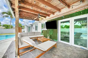 8251 NW 185th St, Hialeah, FL 33015 - Photo 34