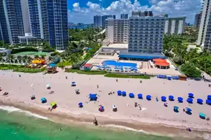 19201 Collins Ave, Sunny Isles Beach, FL 33160 - Photo 6