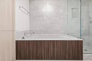 1000 Brickell Plaza, Miami, FL 33131 - Photo 14