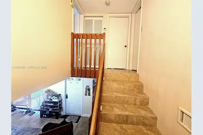 1201 SW 120th Way, Davie, FL 33325 - Photo 18