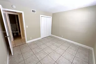 7830 NW 33rd St, Davie, FL 33024 - Photo 14