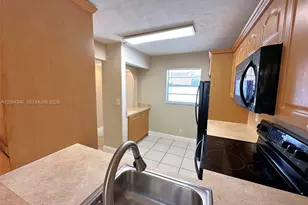 7830 NW 33rd St, Davie, FL 33024 - Photo 4