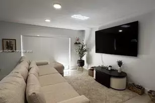 15375 SW 105th Ln, Miami, FL 33196 - Photo 4