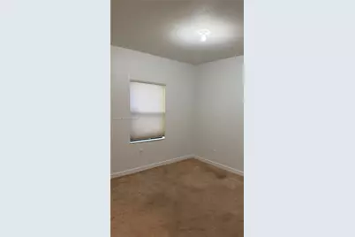737 SE 37th Pl, Homestead, FL 33033 - Photo 22