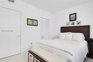 7875 NW 107th Ave, Doral, FL 33178 - Photo 8