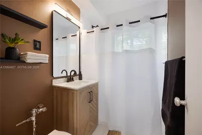 1110 Venetian Way #2B, Miami, FL 33139 - Photo 10