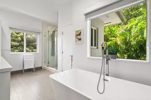 831 NE 109th St, Biscayne Park, FL 33161 - Photo 30