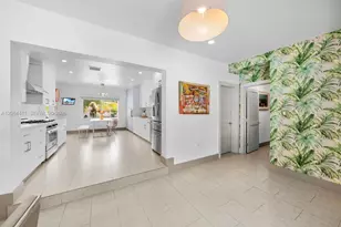 831 NE 109th St, Biscayne Park, FL 33161 - Photo 20