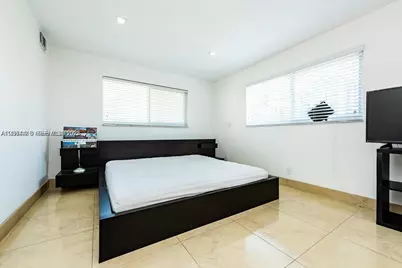 2081 S Ocean Dr #411, Hallandale Beach, FL 33009 - Photo 12