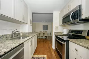 10275 Collins Ave, Bal Harbour, FL 33154 - Photo 12