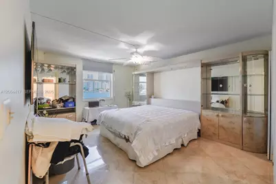 430 Golden Isles Dr #306, Hallandale Beach, FL 33009 - Photo 18
