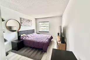 2203 NE 7th St, Hallandale Beach, FL 33009 - Photo 26