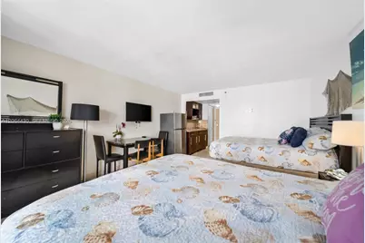 19201 N Collins Ave #1117, Sunny Isles Beach, FL 33160 - Photo 4