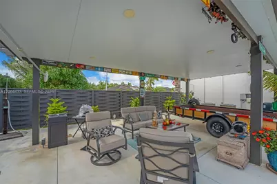19815 SW 132nd Ct, Miami, FL 33177 - Photo 36