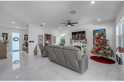 19815 SW 132nd Ct, Miami, FL 33177 - Photo 8