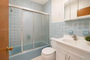 5170 NW 2nd St, Miami, FL 33126 - Photo 18