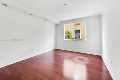 151 Michigan Ave #525, Miami Beach, FL 33139 - Photo 8