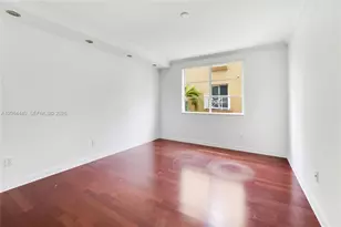 151 Michigan Ave, Miami Beach, FL 33139 - Photo 8