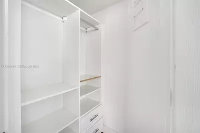 151 Michigan Ave #525, Miami Beach, FL 33139 - Photo 14