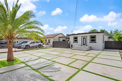 11120 SW 2nd St, Sweetwater, FL 33174 - Photo 2