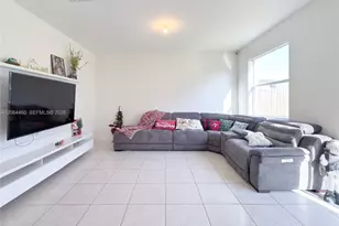 2636 SE 13th Ct, Homestead, FL 33035 - Photo 10