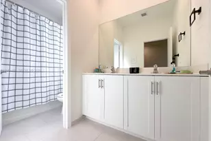 2636 SE 13th Ct, Homestead, FL 33035 - Photo 22