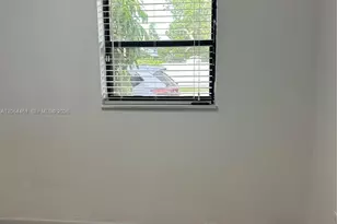 19710 NW 51st Ave, Miami Gardens, FL 33055 - Photo 24