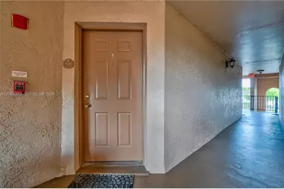 2866 S University Dr #5307, Davie, FL 33328 - Photo 2