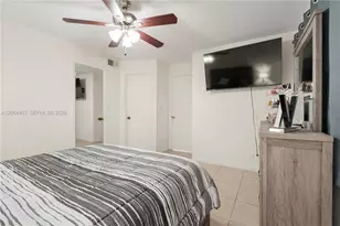 2866 S University Dr, Davie, FL 33328 - Photo 12
