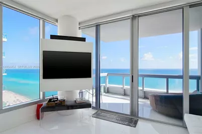 6899 Collins Ave #1905, Miami Beach, FL 33141 - Photo 12