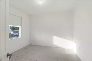 12121 NW 23rd Ct, Miami, FL 33167 - Photo 20