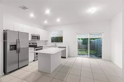 12121 NW 23rd Ct, Miami, FL 33167 - Photo 26