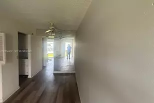[Address not provided], West Palm Beach, FL 33417 - Photo 10