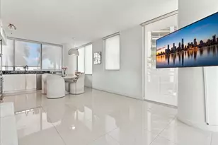 92 SW 3rd St, Miami, FL 33130 - Photo 4