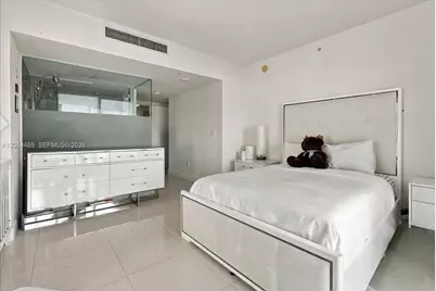 92 SW 3rd St #1210, Miami, FL 33130 - Photo 8