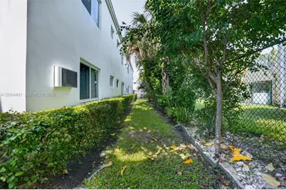 345 85th St, Miami Beach, FL 33141 - Photo 26