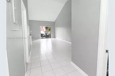 2242 NW 55th Ter #2242, Lauderhill, FL 33313 - Photo 2