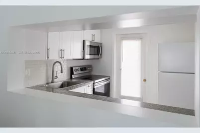 1201 Hillcrest Ct #205, Hollywood, FL 33021 - Photo 10