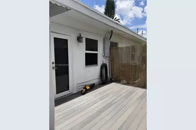 11100 NE 12th Ave #0, Miami, FL 33161 - Photo 2