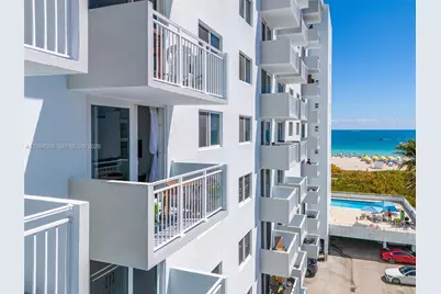 345 Ocean Dr #610, Miami Beach, FL 33139 - Photo 2