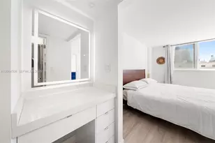 345 Ocean Dr, Miami Beach, FL 33139 - Photo 12