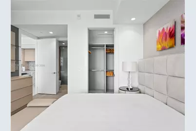 5775 Collins Ave #405, Miami Beach, FL 33140 - Photo 20