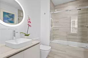 5775 Collins Ave, Miami Beach, FL 33140 - Photo 30