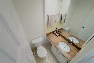 250 174th St, Sunny Isles Beach, FL 33160 - Photo 26